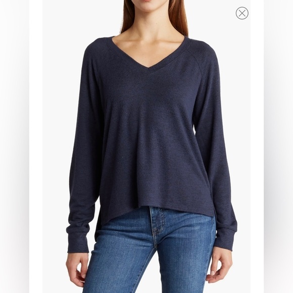 Lucky Brand women’s sweater V-Neck High- Low pullover in Color Blue size XXL - Picture 1 of 6